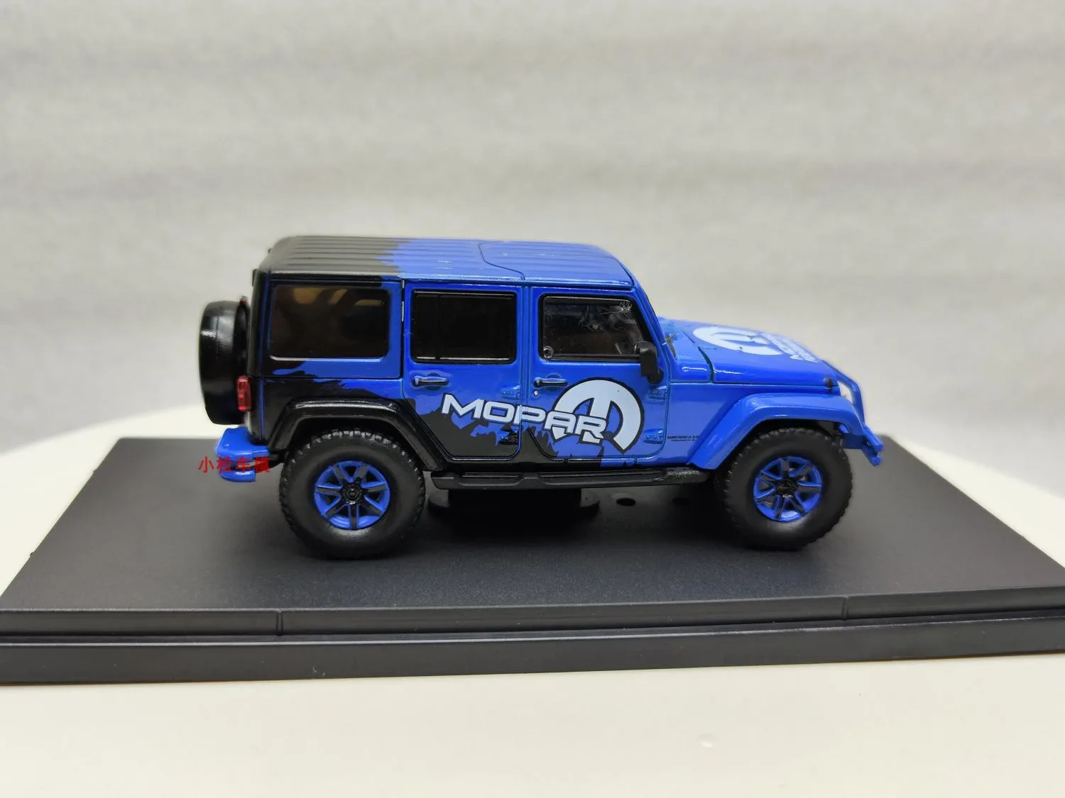 1:43 2012 Jeep Wrangler MOPAR alliage modèle à collectionner affichage cadeau édition jouets