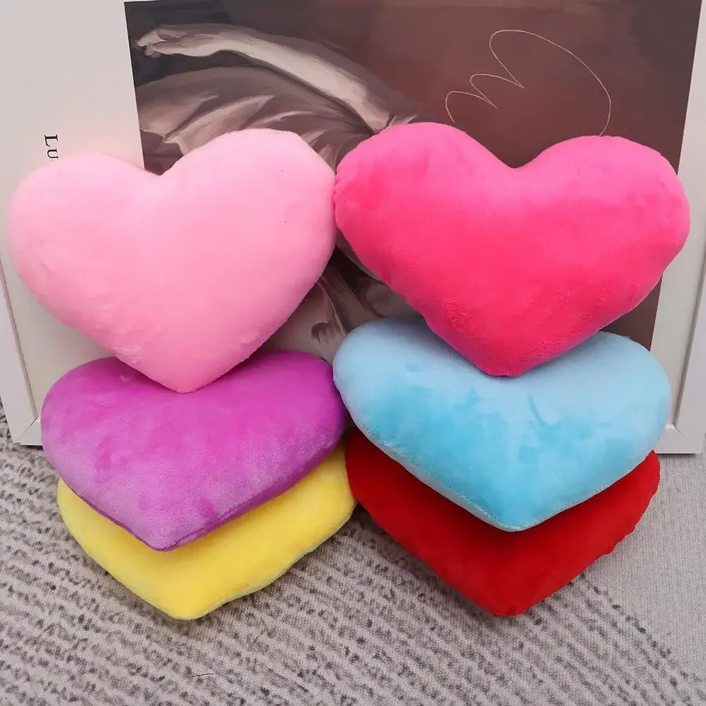 Heart Plush Toys Soft Pillow Kawaii Toy Lovely Gift for Birthday Home Decorative Valentines Day Decorative Soft Stuffed Pillow