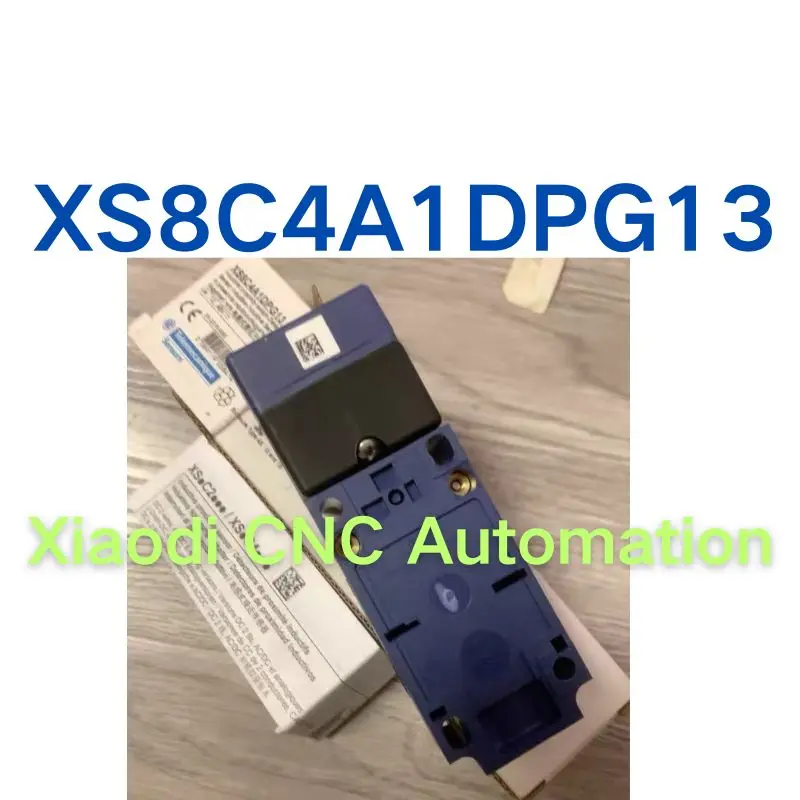 New XS8C4A1DPG13 Proximity Switch Sensor with Fast Delivery