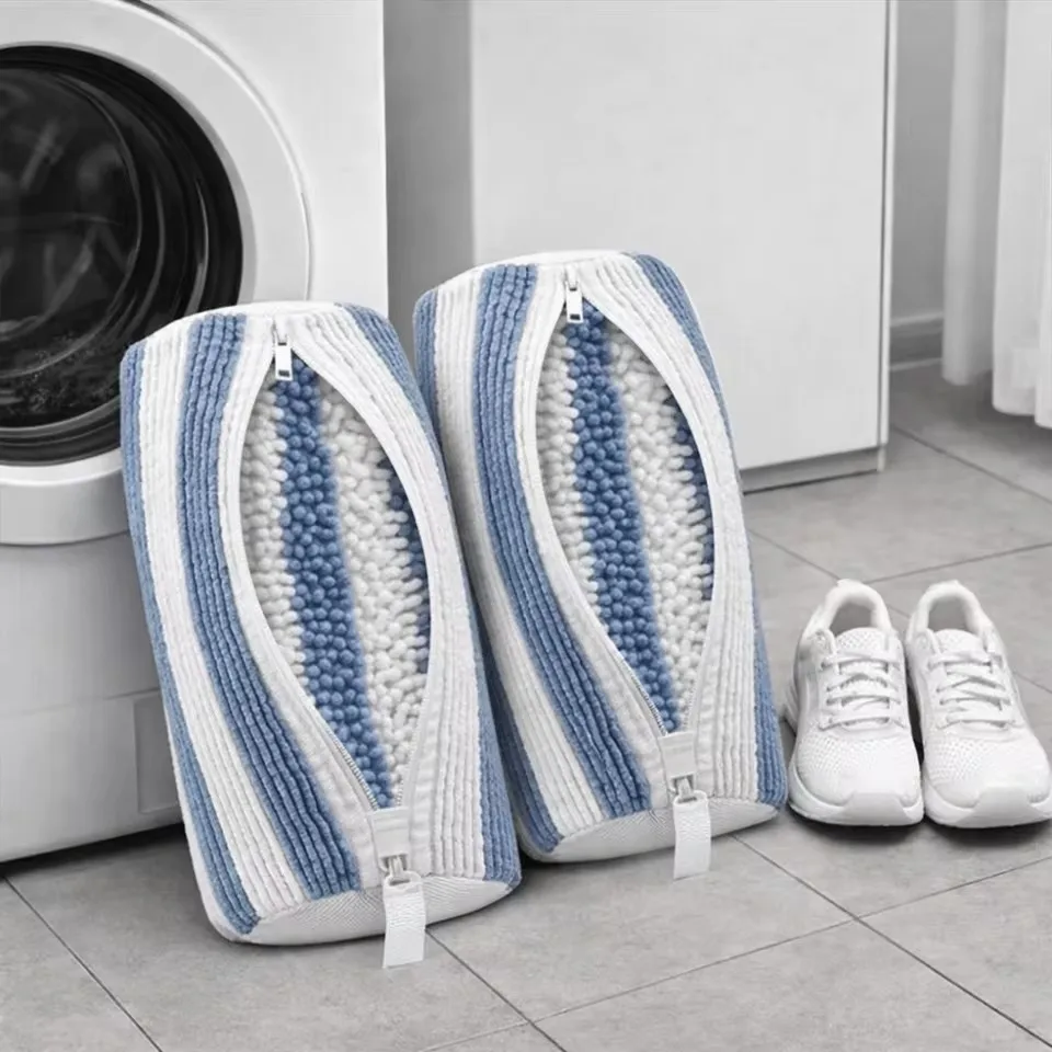 Thick Heavyweight Shoe Wash Bag, Washing Machine and Dryer Safe, Stain-Free Cleaning, Suitable for Sneakers and Tennis Shoes