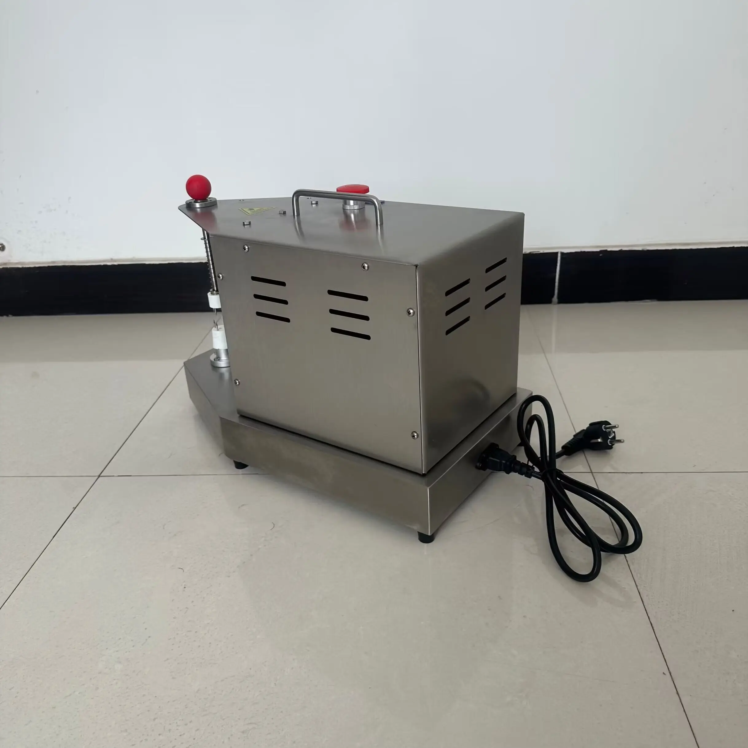 

Автоматическая машина для очистки апельсинов для общественного питания в отеле, овощечистка для лимона и апельсина, коммерческое кухонное оборудование