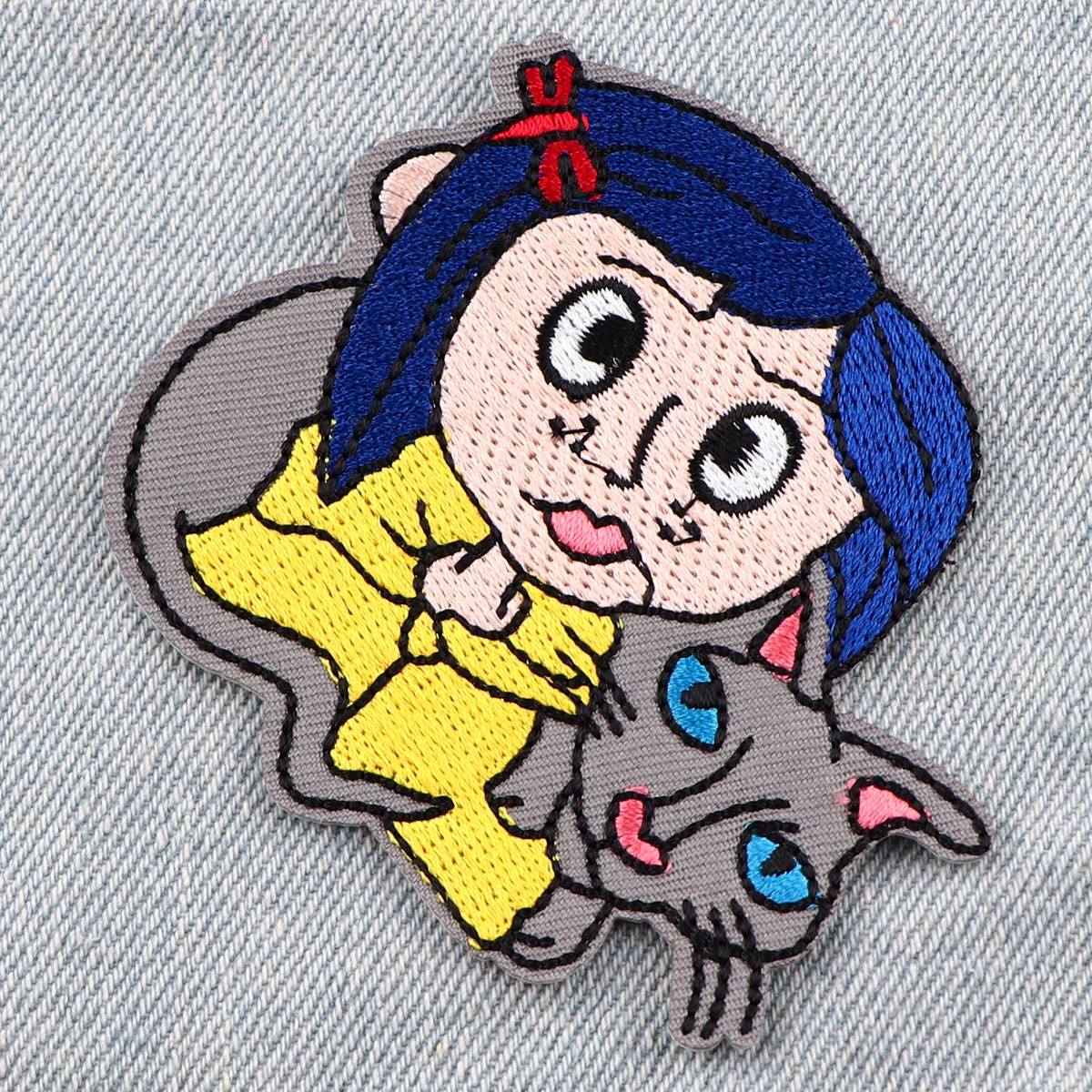 AD2871 Cartoon Coraline and Cat Patches On Clothes Halloween Patch Embroidered Patch Iron On Patches For Clothing Stickers Badge