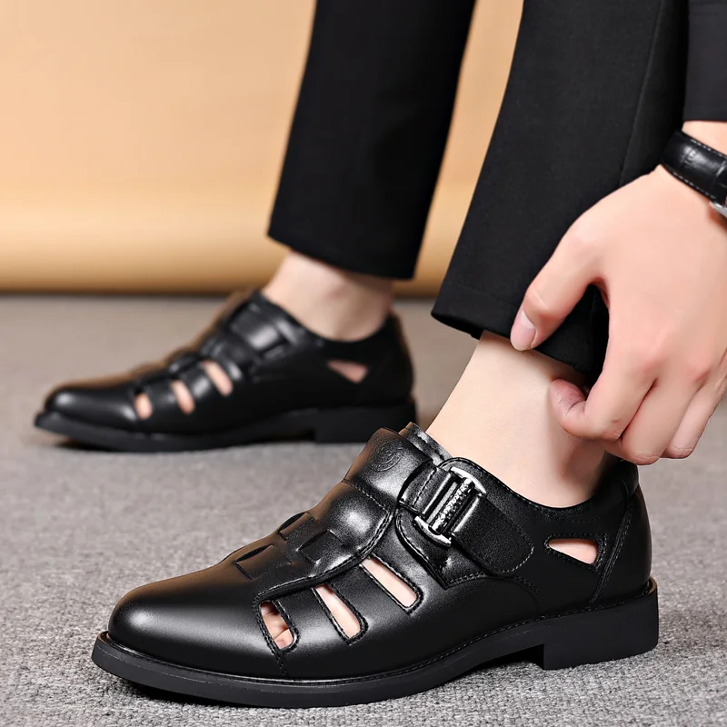 

Деловые летние мужские сандалии. Удобные повседневные дышащие стильные ПЛАТЬЕ. Офисная работа. Уличная качественная обувь черного и коричневого цвета.