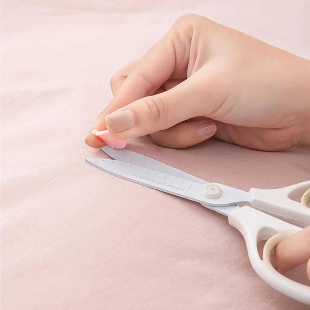 Non-Slip Needle Free Bed Sheet Clips Invisible Wear-resistant Bed Sheets Buckle Bed Cover Fixer Holder Animal Shaped