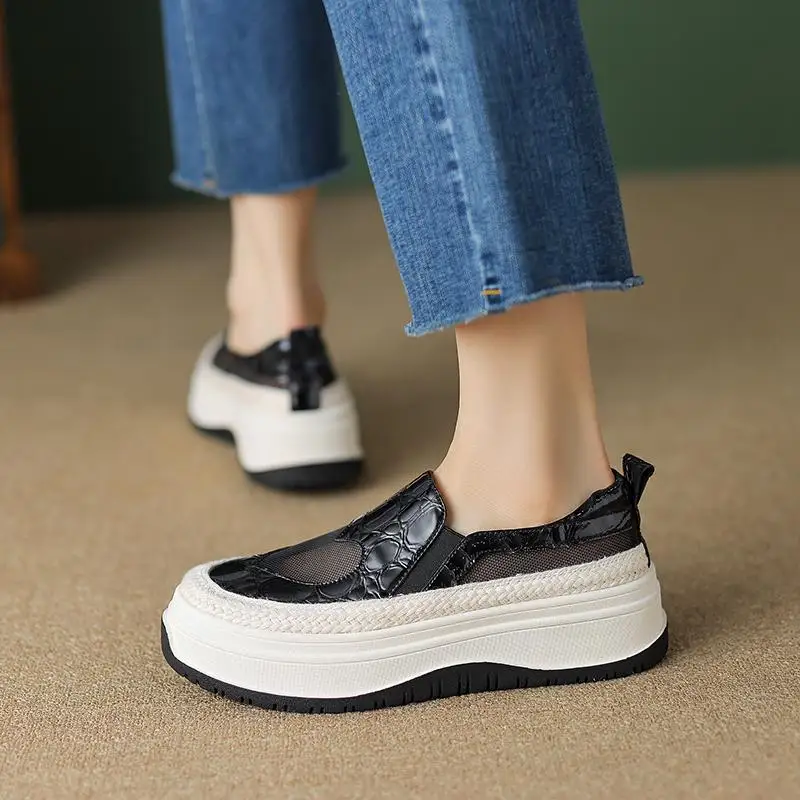 Krazing Pot Cow Leather Brand Mesh Ventilate Leisure Round Toe Thick Bottom Sneakers Love Pattern Slip On Women Vulcanized Shoes