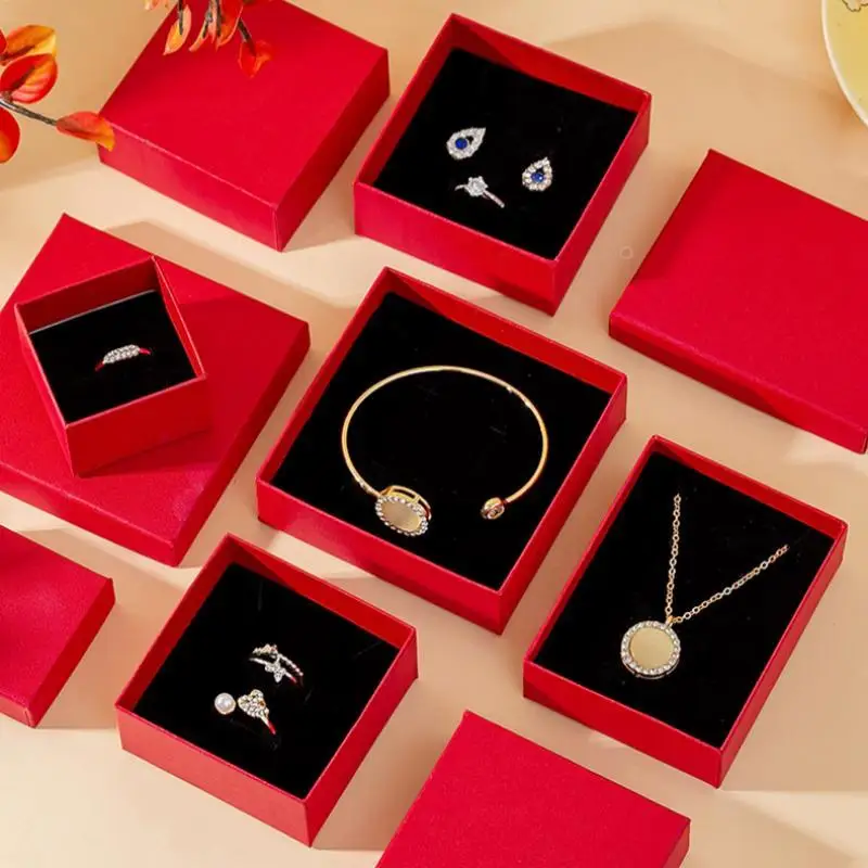 Red Fashion Jewelry Box Portable Travel Storage Holder for Rings Earrings Necklaces Ideal Christmas Gifting for Girls