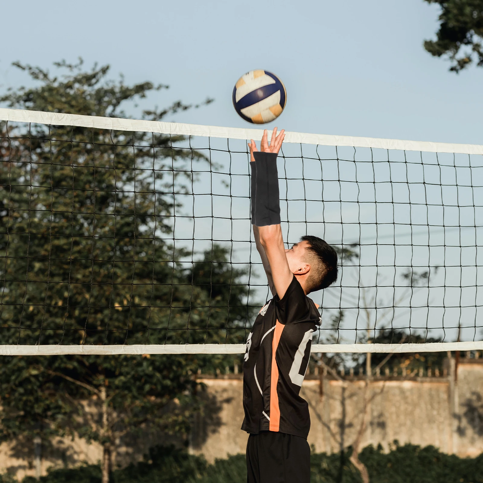 

1 Pair Wrist Protector Soft Elastic Sports Wrist Brace For Arm Support Volleyball Arm Sleeves Padded Elbow Sleeve Exercise Guard