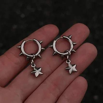 Hot selling personalized thorns circle buckle star earrings, internet famous spicy girl trendy cool versatile earrings