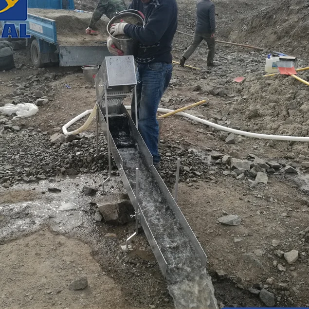 Small Gold Mining Sluice Box Portable Mini Machine with Gold Processing Mat