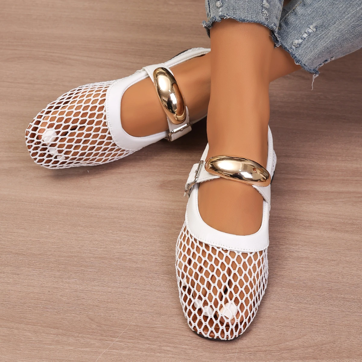 Women Sandals Summer Round Head Breathable Shoes Net Flat Fashion Sandals Non-slip Line Button Mary Jane Fishnet Shoes Ladies
