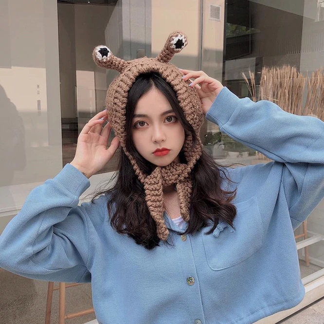 Winter Skullies  Women Frog Hat Crochet Knitted Hat Costume Beanie Hats Cap  Gift  Anime Hat Photography Prop Girl Party Yellow