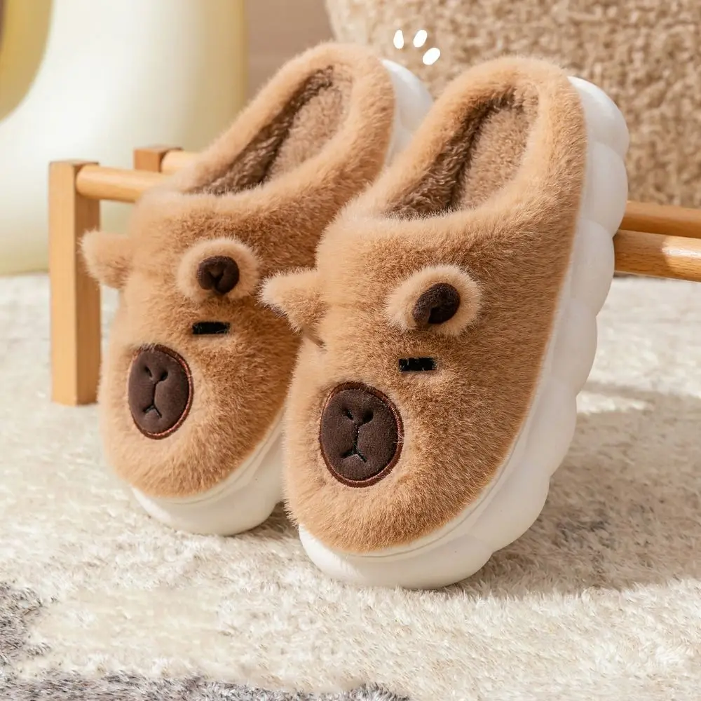 Houseshoes الشتاء كابيبارا النعال رشاقته الدافئة لينة الكرتون فروي النعال المضادة للانزلاق لطيف دفئا المنزل أحذية قطنية زوجين