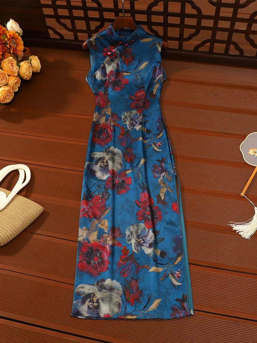 

Blue Sleeveless Vintage Style Unique Beauty Slim Fit Daily Wear Comfortable Breathable Long Qipao Floral Pattern