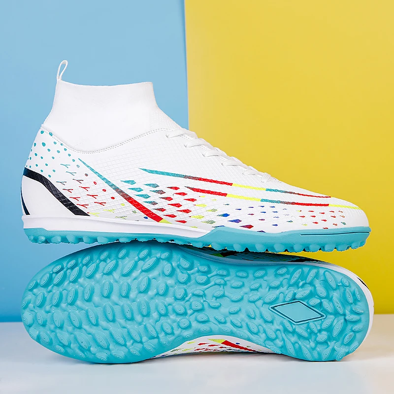 New Men Soccer Shoes Professional Society Turf Training Football Field Boots Non-Slip TF/FG Indoor Football Shoes