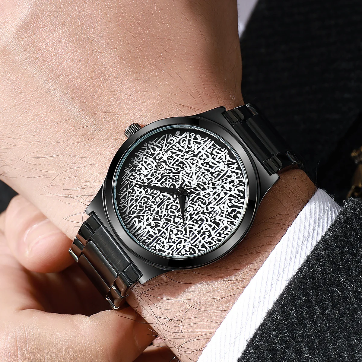 2026 New Men's Quartz Watch Moon Pattern Irregular Text Casual Versatile Quartz Watch