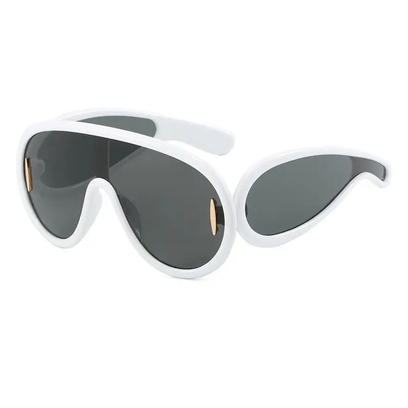 2026 New Same Style One Piece Large Frame Toad Glasses Hip Hop Street Design Trendy Sunshade Sunglasses view 5