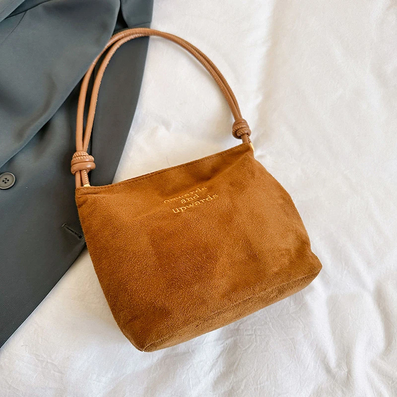 Damen-Handtasche aus Wildleder mit großer Kapazität und Buchstabenmuster, magnetische Schnalle, Samt, PU-Unterarmtasche im Retro-koreanischen Stil – Detail 29