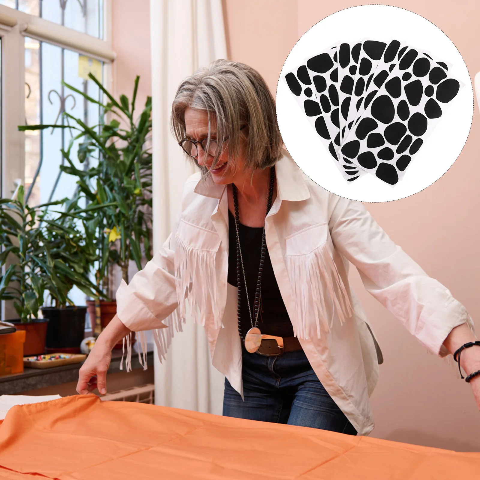 

6 Sheets Soft Felt Decals Black DIY Headdress Accessories for Clothing Hats Bags Wall Decor Handmade Craft Materials