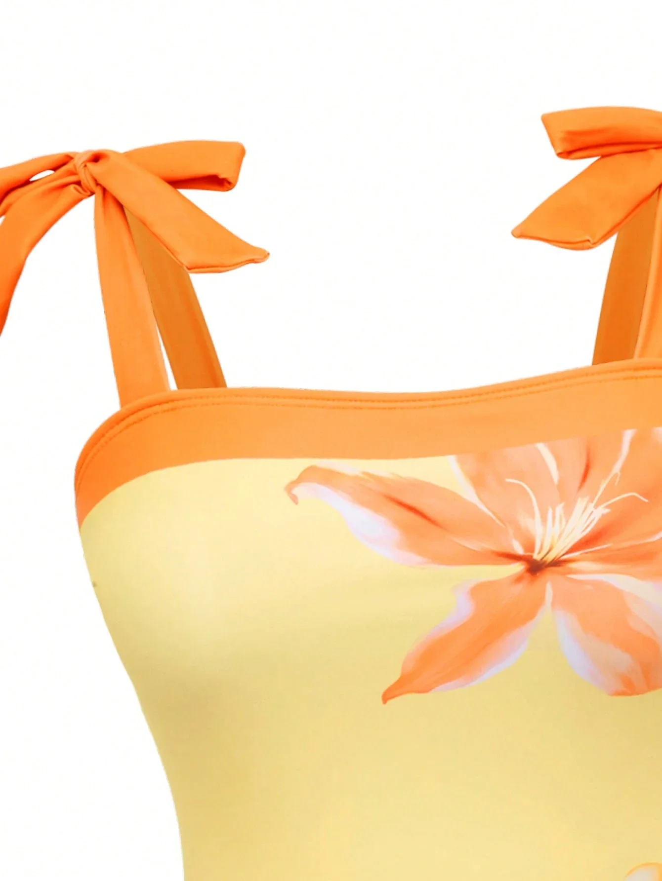 

Женский купальник с цветочным принтом и пляжной юбкой на завязках, комплект из 2 предметов