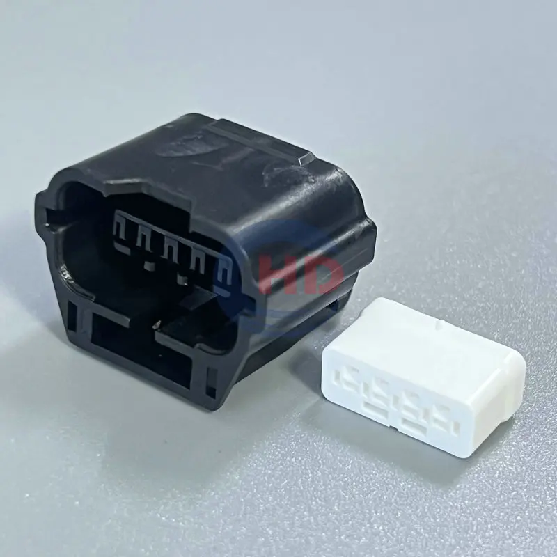 NISSAN FRONT CAMERA SOCKET CONNECTOR, Nissan MAP (TMAP) Female 4Pin Connector 7283-8853-30