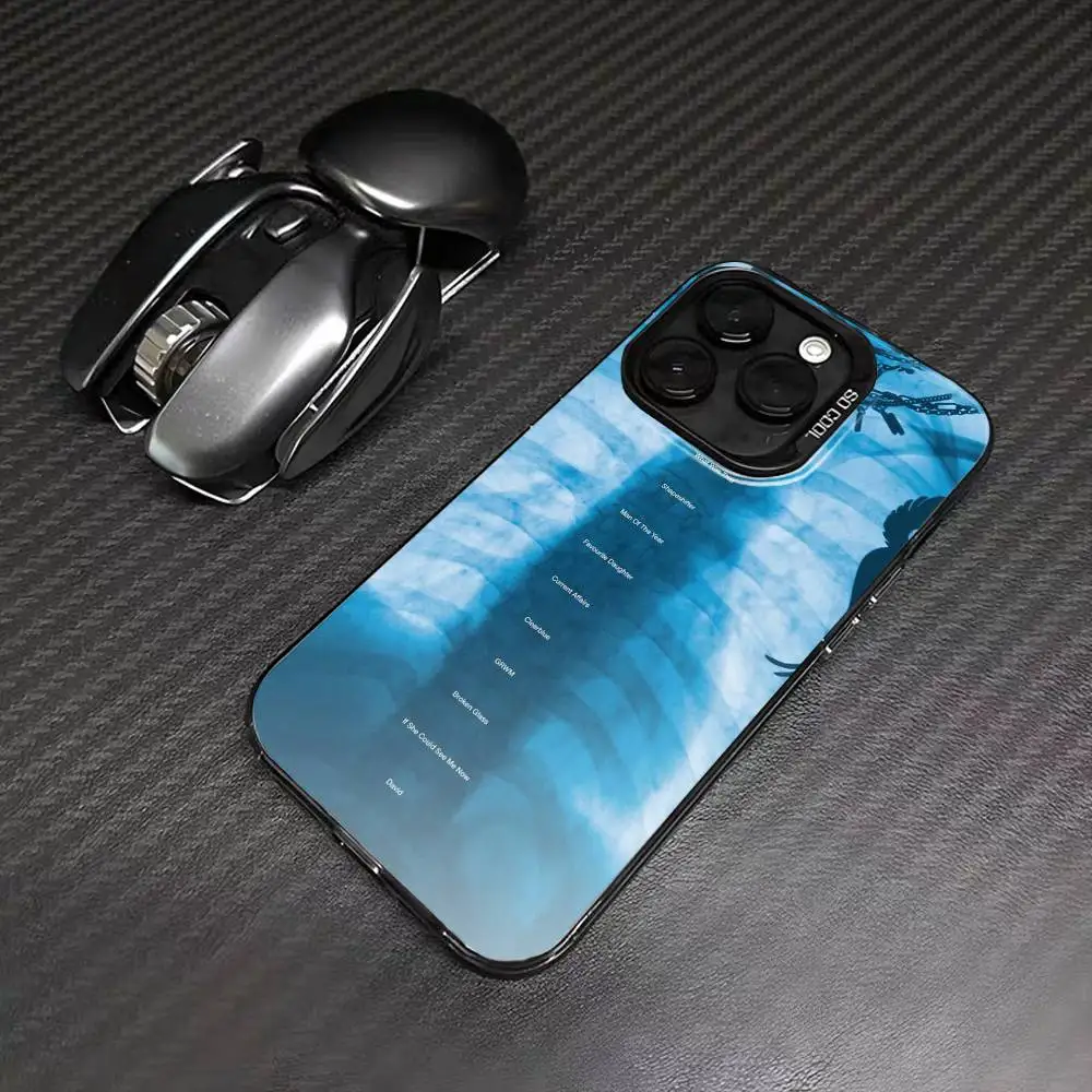 حافظة هاتف Singer L-Lorde V-Virgin لهاتف iPhone 16,15,14,13,12,17,Pro,MAX غطاء أسود غير لامع مقاوم للصدمات