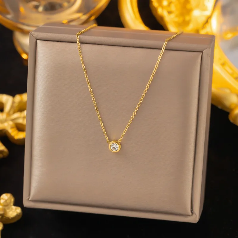 

Light Luxury Encrusted Zirconia Titanium Steel Necklace Female Fashion Burst Flash Trendy Jewellery Accessories Collarbone Chain