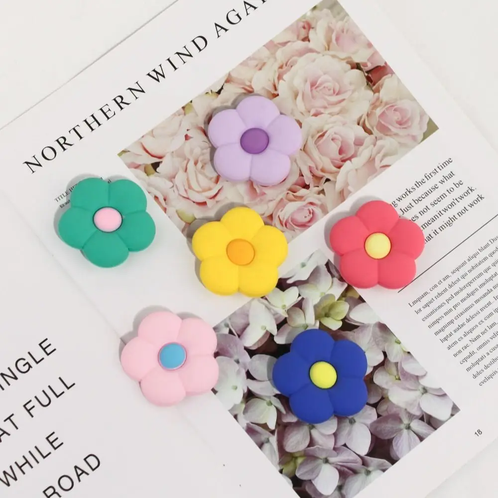 6Pcs Colorful Flower Charms for Bogg Bags DIY Rubber Beach Bag Accessory Charms Beach Totes Decor Insert Charm Accessory