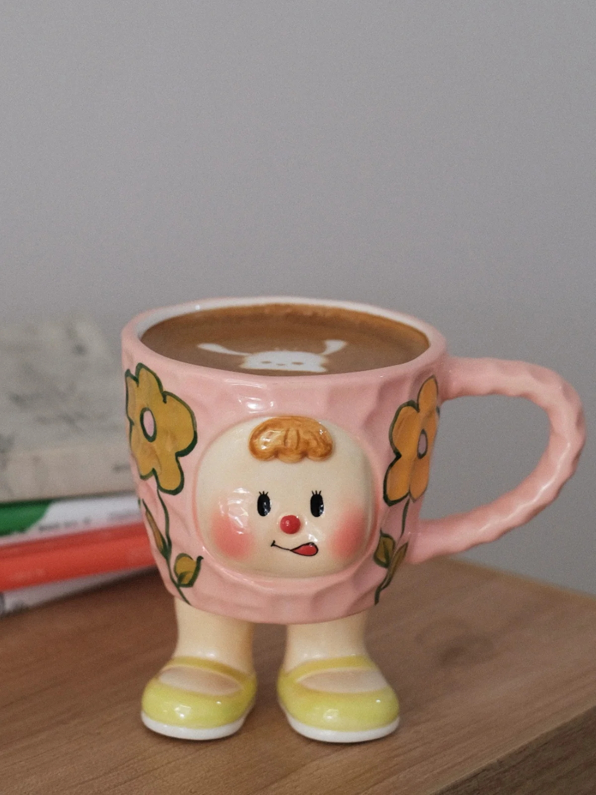 Imagem -05 - Caneca de Café de Cerâmica com Alça Desenhos Animados Criativos para Casa Boneca de Duas Pernas Copo de Leite Underglaze Cor com Alça Simplicidade Bonito