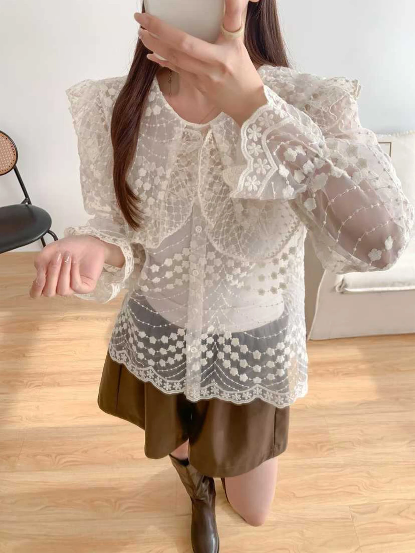 

Вышитое кружево irt, женская ранняя весна, цветная внутренняя одежда, майка, кукольный воротник, прозрачный многослойный комплект из двух предметов