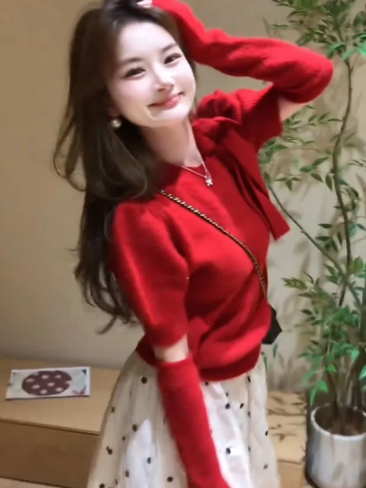 

Красный весенний модный комплект: женский вязаный топ с круглым вырезом и съемными рукавами-фонариками, юбка в горошек, повседневный комплект из двух предметов