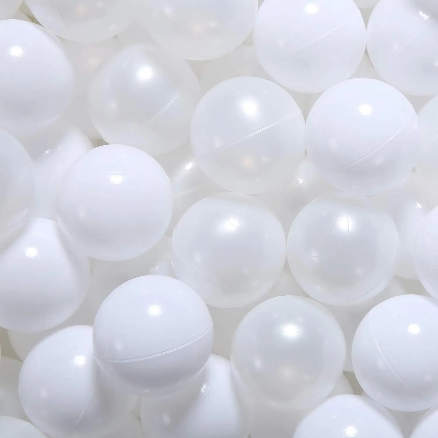 Bolas para niños pequeños, bolas de plástico para pelota, parque infantil, piscina, decoración de fiesta Pastel para bebés, 100 bolas blancas + blancas perladas