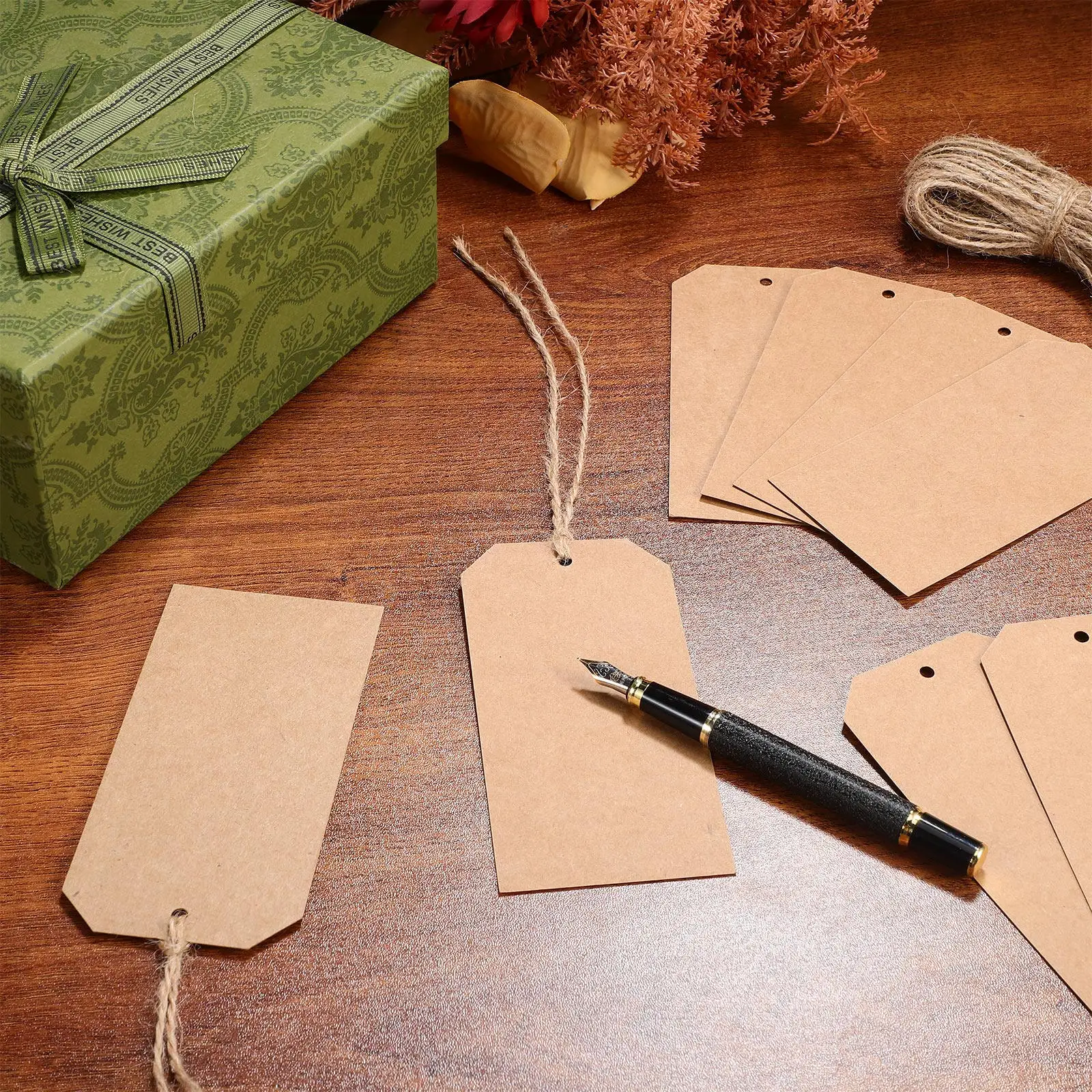 

200Pcs Blank Kraft Paper Tags with Jute Rope Wire Labels for Handmade Items Clothing Price Tagging Shipping