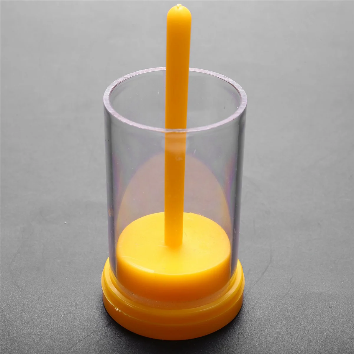 N18R 2X Plastic Queen Bee Marking Cage W/ Plunger Beekeeping Equipment Without Hurting It