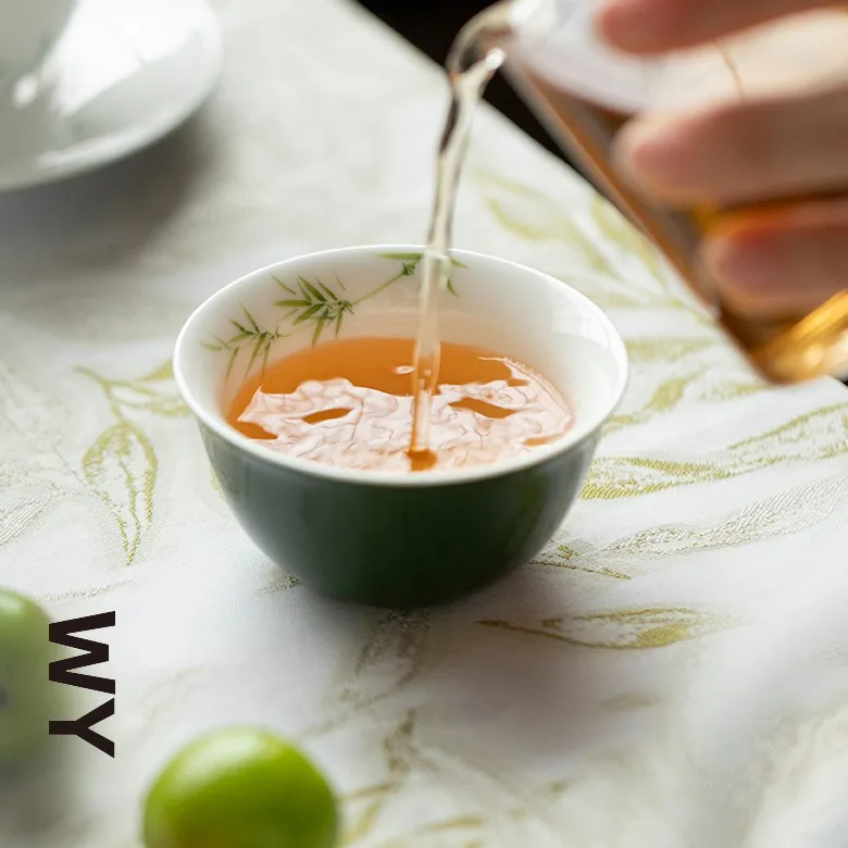 

Modern mat Hand-Painted Bamboo Cerc Tea Cup Gongfu Tea Set Drinking Tea Cup Simple Ele White Porcelain Cup