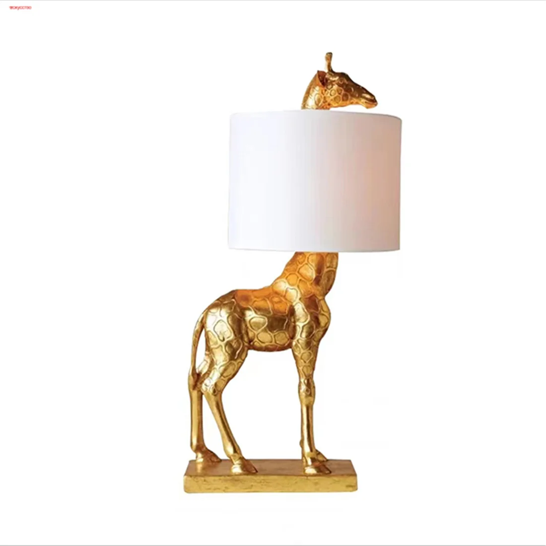 

Art Resin Golden White Giraffe Led Table Lamp Luxury Bedroom Living Room Desk Standing Light Fixtures Study Hotel Bar Decoration