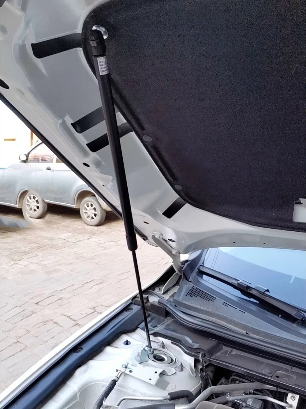 For 2019-2025 Mazda Mazda3 Axela BP Car Refit Hood Cover Lifitng Support Strut Bars Spring Shock Bracket Hydraulic Rod Styling