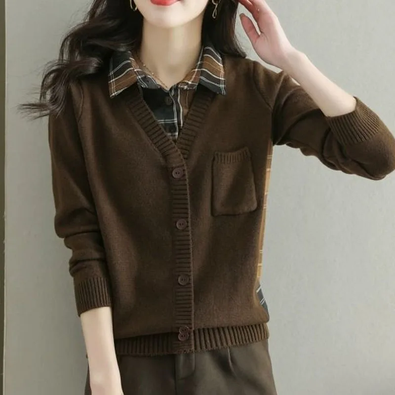 New Autumn Fashion Splice Loose Fit falso colletto della camicia a due pezzi lavorato a maglia Versatile stile occidentale maglione capispalla a etร