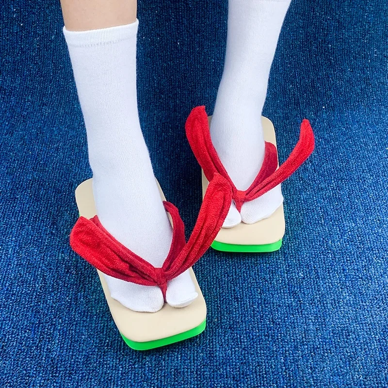 Japan Style Women's Wooden Slippers Summer Flat Heel Flip Flops Slippers Cosplay Shoes Fashion Clogs