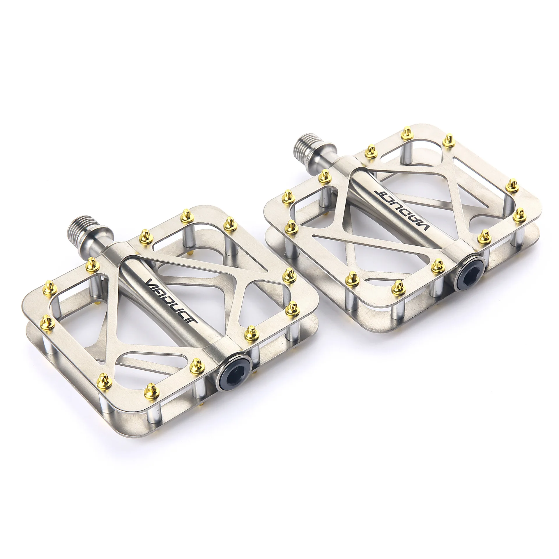 

Titanium Alloy Bicycle Pedals for Road & Mountain Bikes Lightweight Durable Anti-Slip Folding Bike Cycling Pedals Easy Install