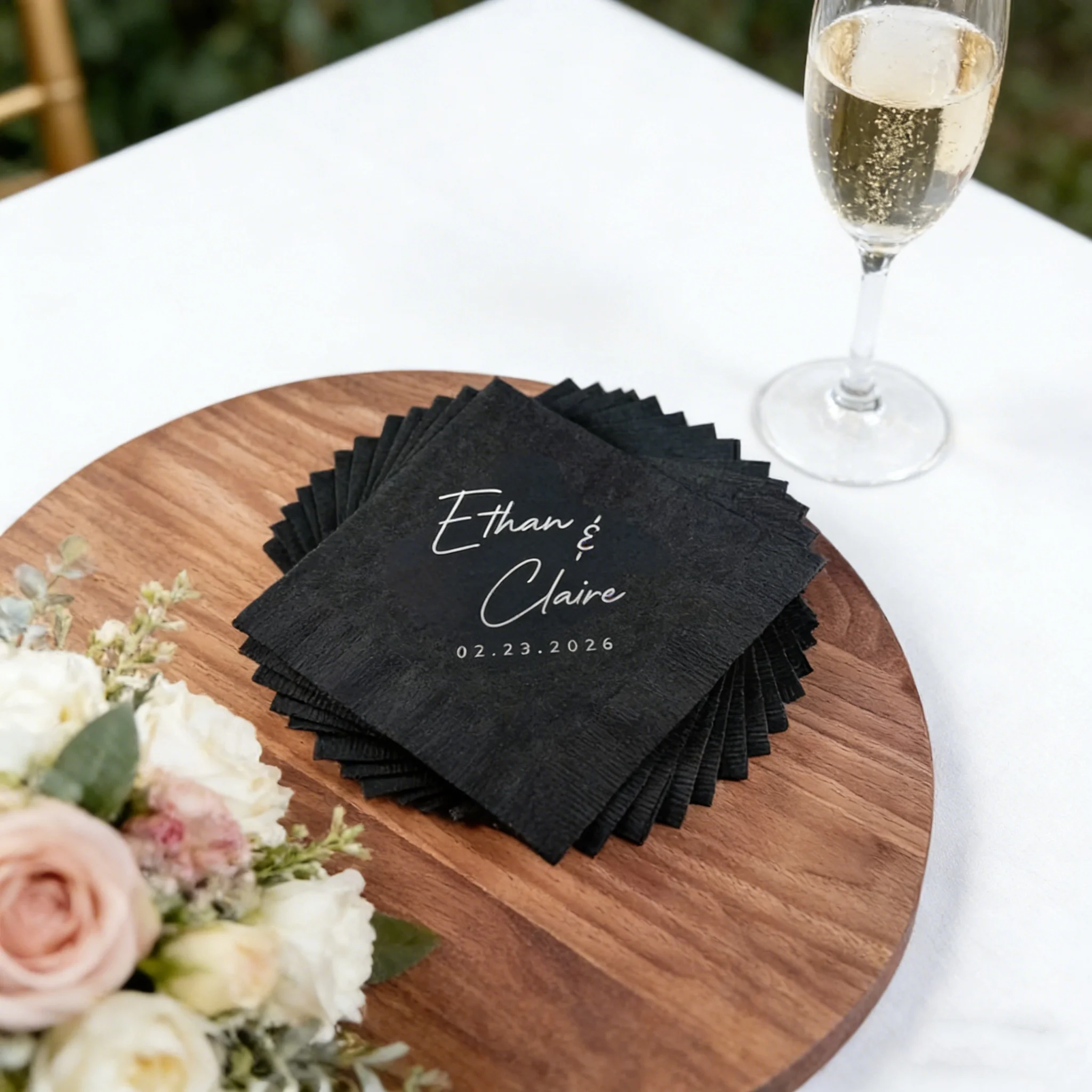 

50 шт. персонализированных свадебных коктейльных салфеток с индивидуальной печатью, 3-слойные, из мелованной бумаги, элегантные, для украшения свадебного приема