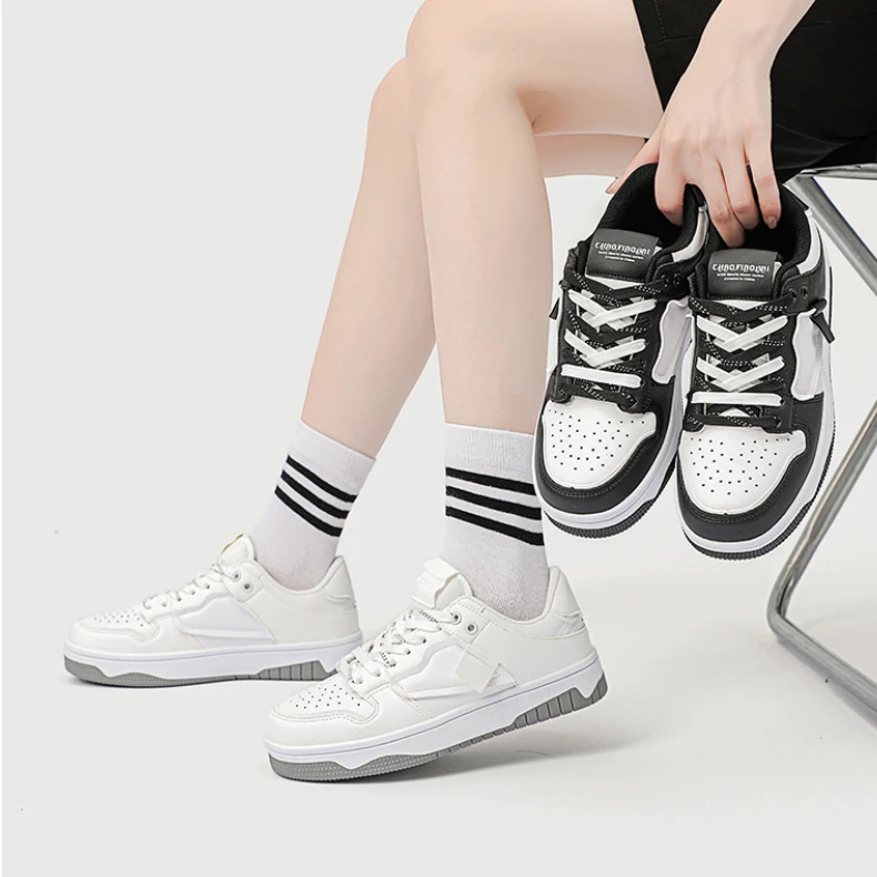 

Woman Basic Footwear Ladies White Patchwork Flat Shoes Spring Autumn Casual Skate Shoes Shoes Lace-up Shoes Zapatos Mujer