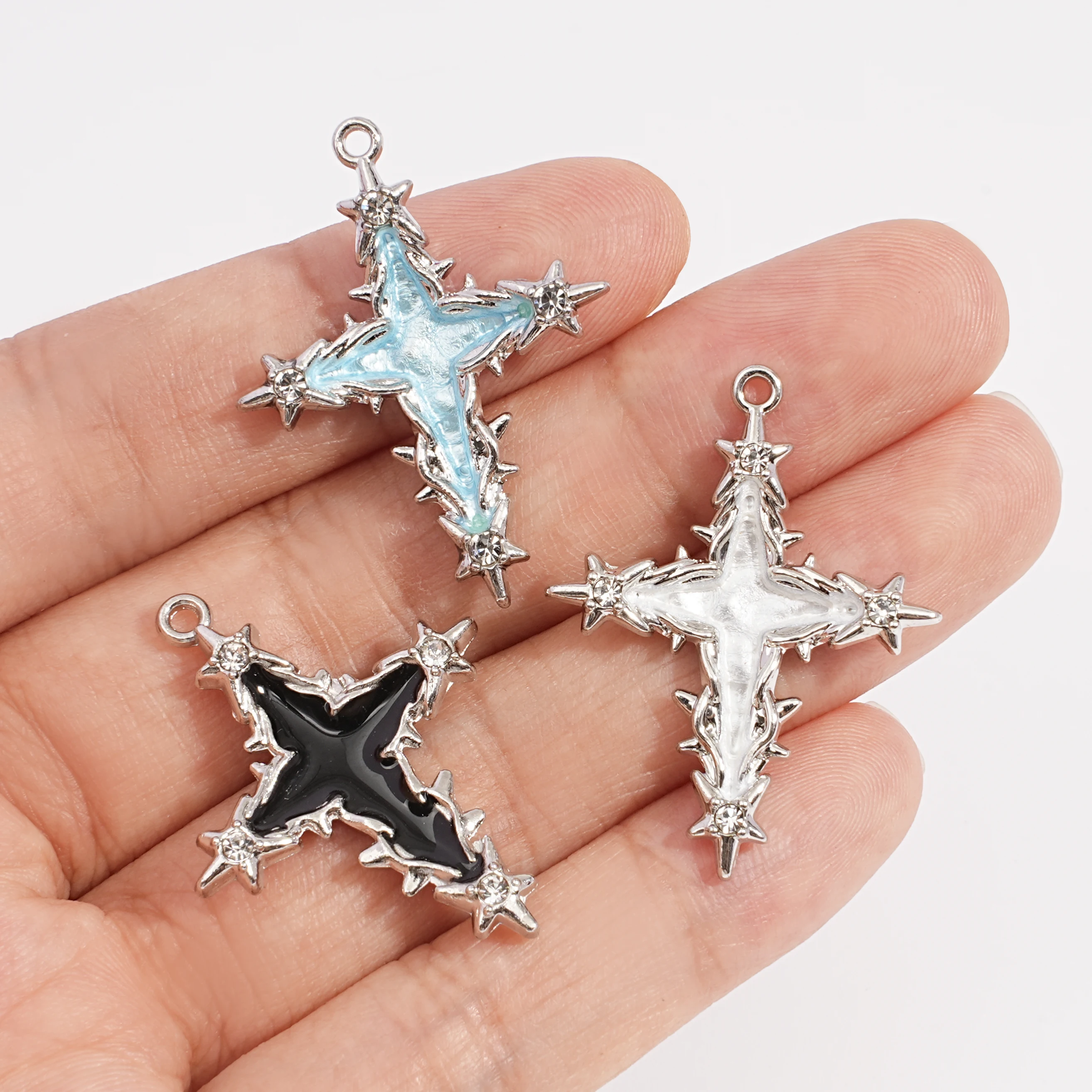 10 piezas de accesorios de joyería con colgante de cruz de espinas, decoración de diamantes de imitación en forma de estrella de cuatro puntas, imitación de esmalte multicolor estilo Y2K.