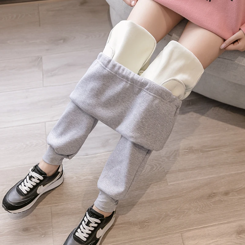 2024 Winter Thick Warm Maternity Sports Trousers High Waist Pregnant Woman Fleece Belly Pants with Pockets Pregnancy Sweatpants