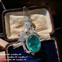 Luxury Oval Cut Emerald Gemstone Leopard Pendant Necklace with Chain Women Vintage Clavicle Chokers Sweater Necklaces Jewelry