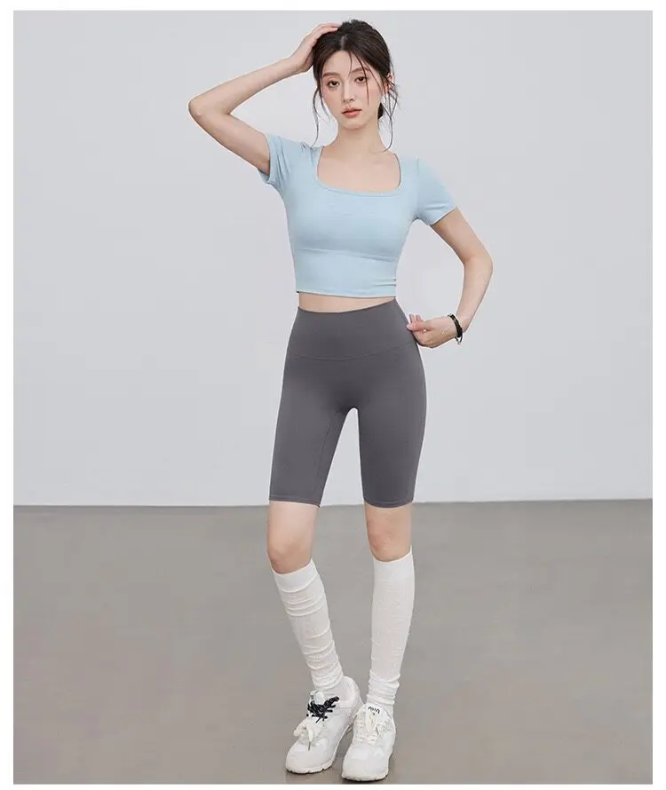 Sportliches Damen-Kurzarm-Top mit Mesh-Einsätzen, Figurbetontes Fitness-Top, Professionelle Pilates-Trainings- und Yoga-Bekleidung – Detail 3