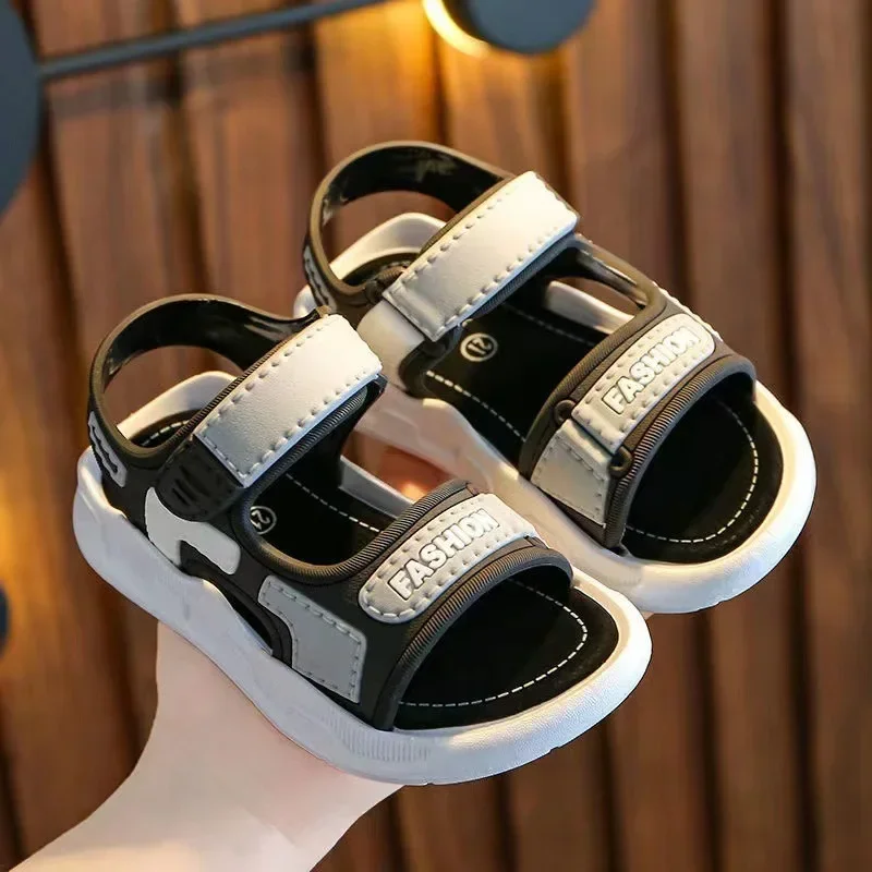 New children's summer boys and girls sandals Korean version of primary school students non-slip soft sole non-slip beach sandals