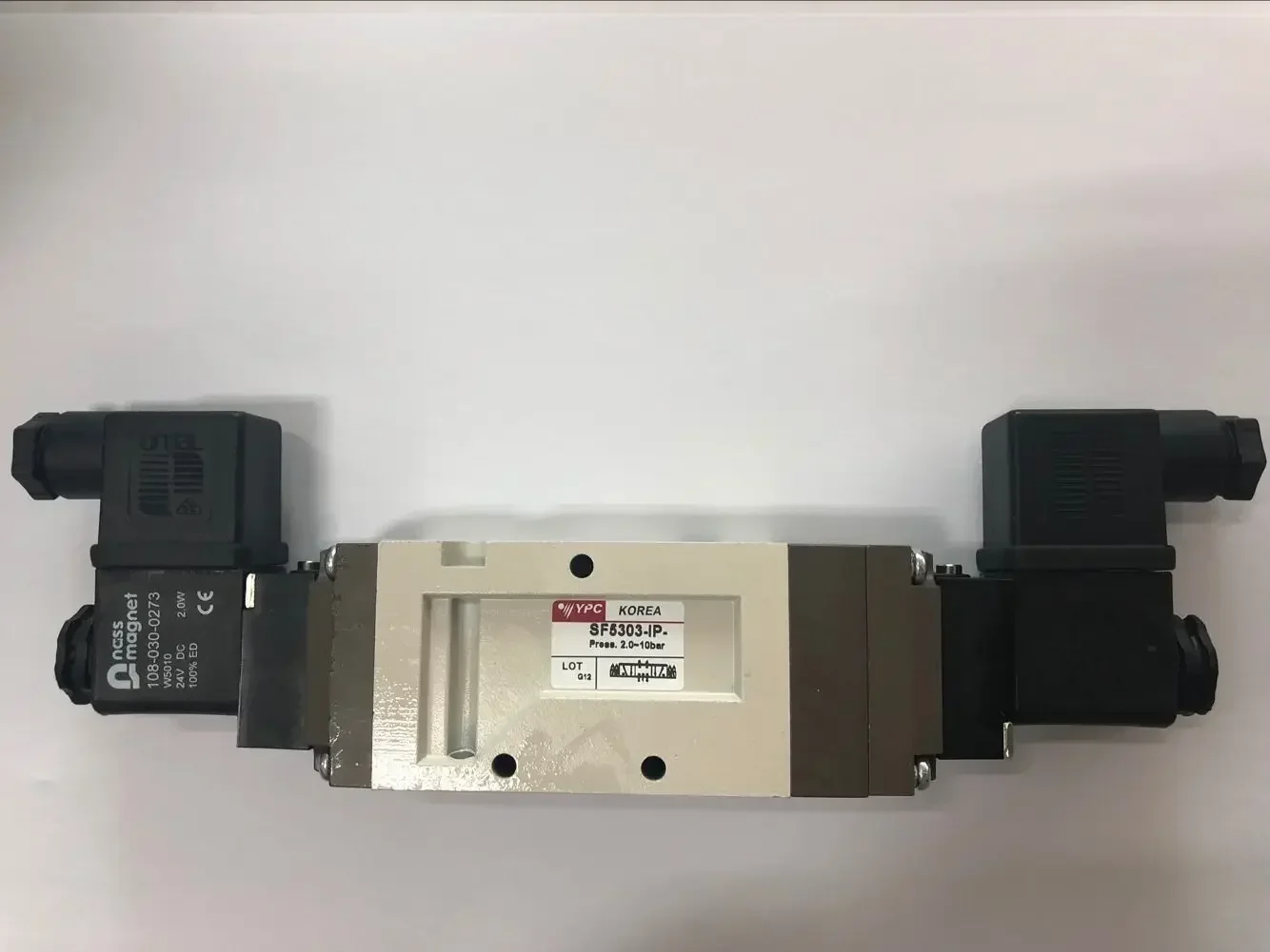 SF5303-IP 5 WAY 3 POSISI 3/8 port Solenoid Valve