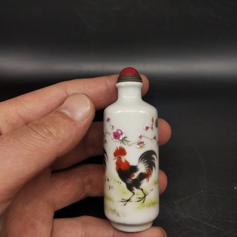 Chinese collection porcelain practical snuff bottles with antique pink color rooster ornament