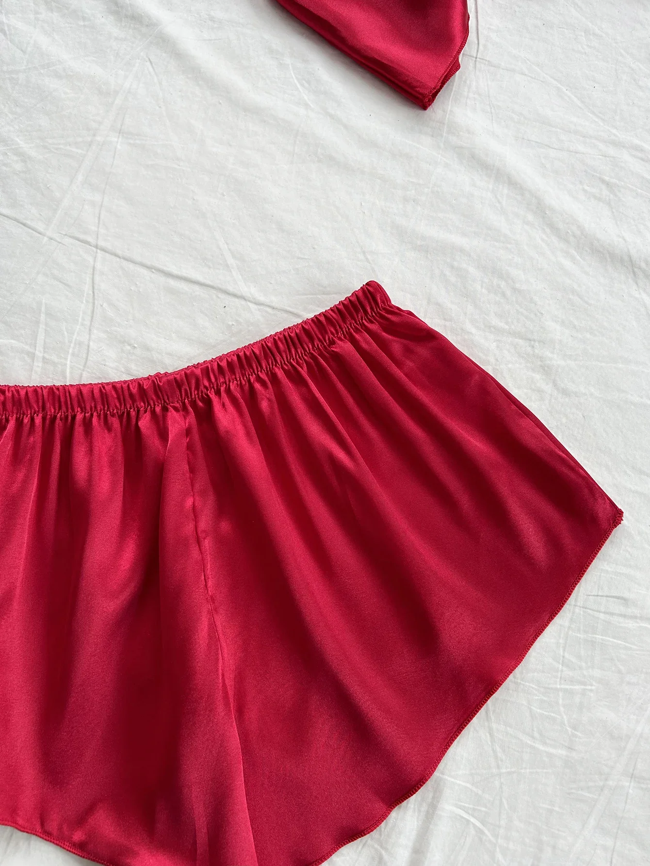 Nuevo conjunto de ropa de dormir de color sólido, pantalones cortos sexys y cómodos con cuello halter, conjunto de pijama de 6 piezas para mujer