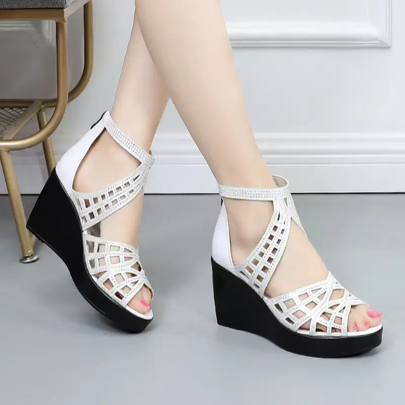 

Женские летние сандалии из натуральной кожи на танкетке, босоножки на толстой подошве, нескользящие сандалии на высоком каблуке с застежкой-молнией на высоком каблуке с открытым носком